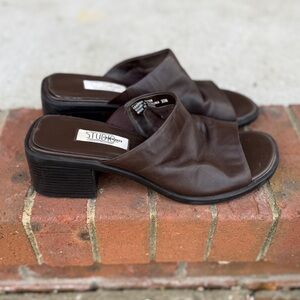 Vintage Studio 90s Y2K Brown Real Leather Block Heel Sandals Size 10M
